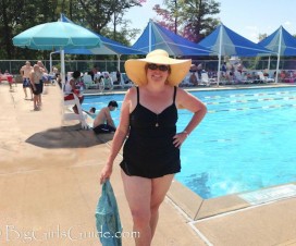 Why I shared a picture of myself in a bathing suit on the internet Plus Size fashion Blogger over 40