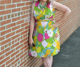 Plus size dress fashion for womens over 40 Plus size fashion blogger Sherry Aikens